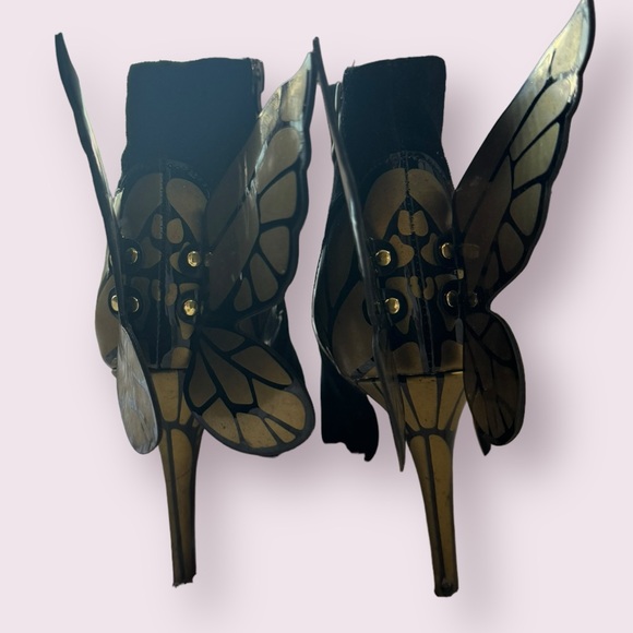 Suede heels with butterflies US8 - Picture 6 of 10